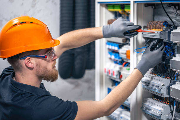 Best Electrical Contractors for Businesses  in Pawtucket, RI